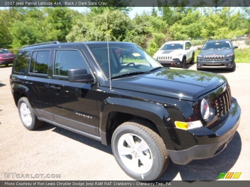 Black / Dark Slate Gray 2017 Jeep Patriot Latitude 4x4