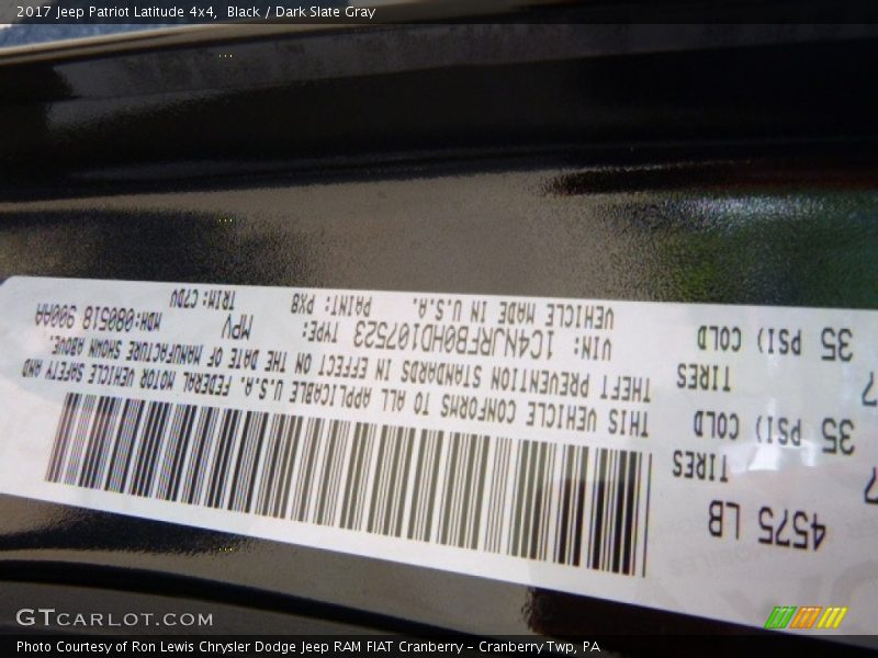 Black / Dark Slate Gray 2017 Jeep Patriot Latitude 4x4
