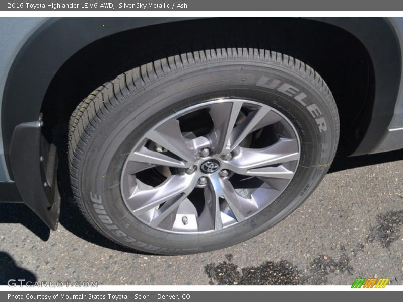 Silver Sky Metallic / Ash 2016 Toyota Highlander LE V6 AWD