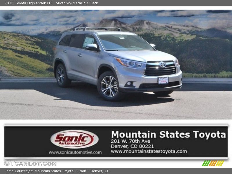 Silver Sky Metallic / Black 2016 Toyota Highlander XLE