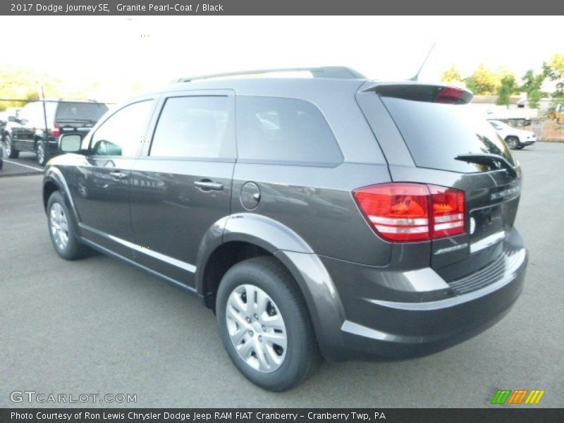 Granite Pearl-Coat / Black 2017 Dodge Journey SE
