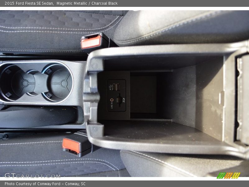 Magnetic Metallic / Charcoal Black 2015 Ford Fiesta SE Sedan