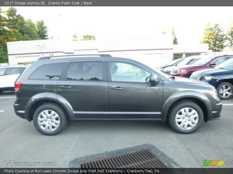 Granite Pearl-Coat / Black 2017 Dodge Journey SE