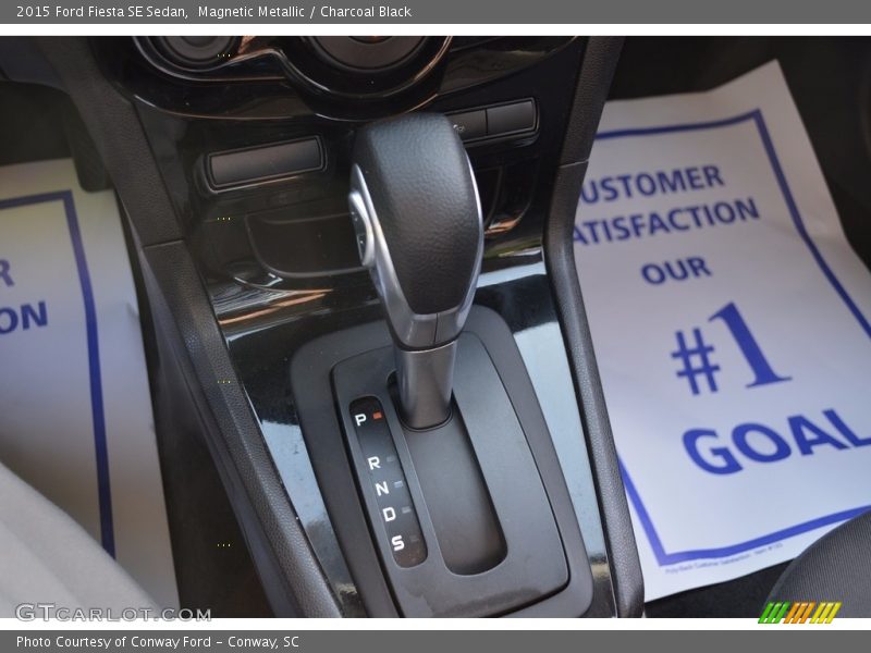 Magnetic Metallic / Charcoal Black 2015 Ford Fiesta SE Sedan