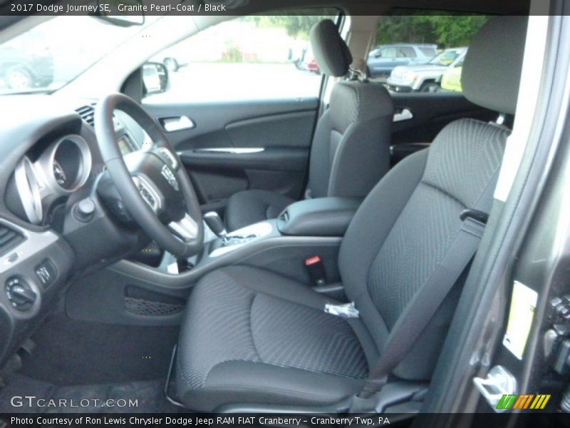 Granite Pearl-Coat / Black 2017 Dodge Journey SE