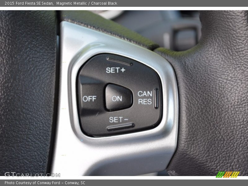 Magnetic Metallic / Charcoal Black 2015 Ford Fiesta SE Sedan