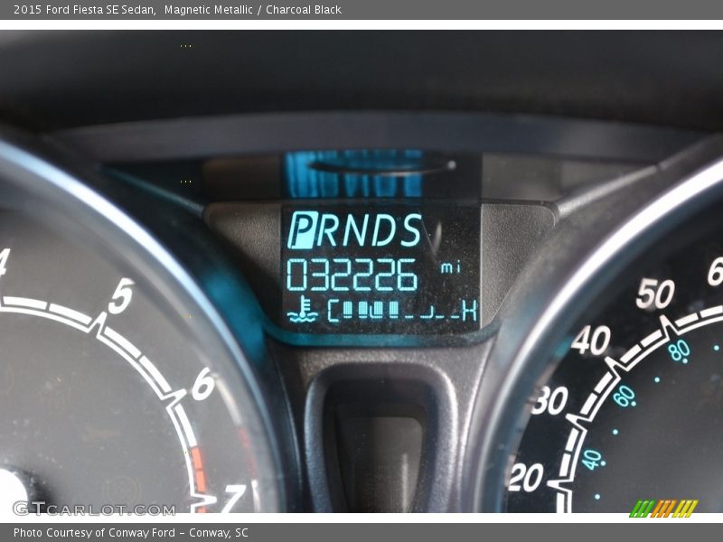Magnetic Metallic / Charcoal Black 2015 Ford Fiesta SE Sedan