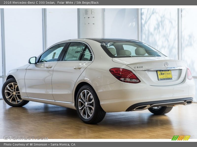 Polar White / Silk Beige/Black 2016 Mercedes-Benz C 300 Sedan