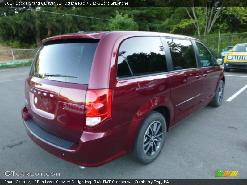 Octane Red / Black/Light Graystone 2017 Dodge Grand Caravan SE