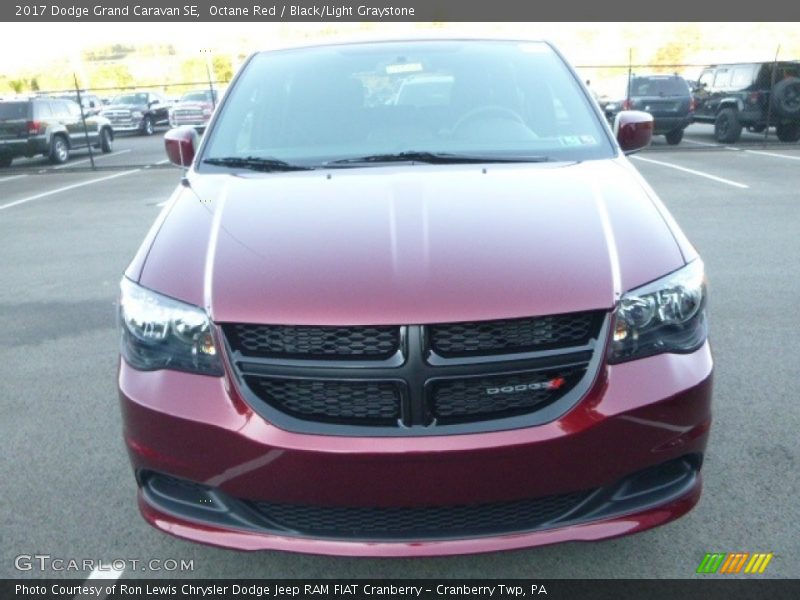  2017 Grand Caravan SE Octane Red