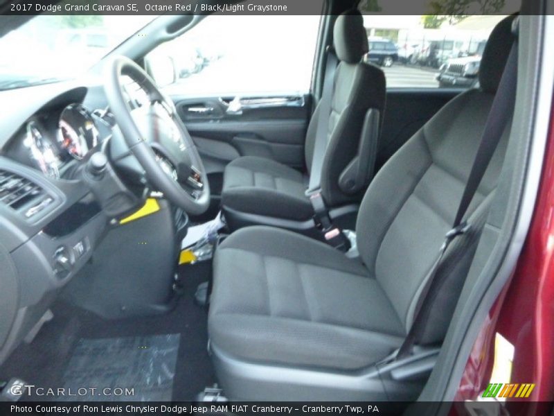 Front Seat of 2017 Grand Caravan SE