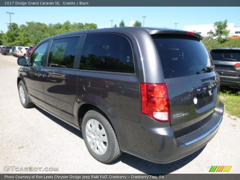 Granite / Black 2017 Dodge Grand Caravan SE
