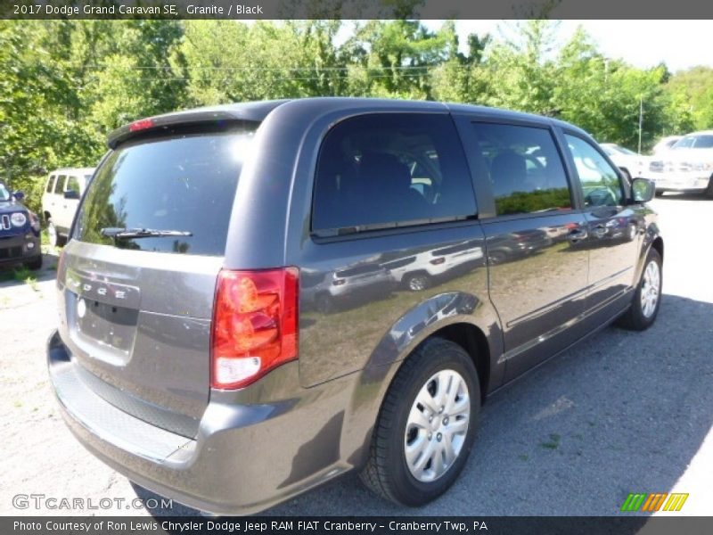 Granite / Black 2017 Dodge Grand Caravan SE