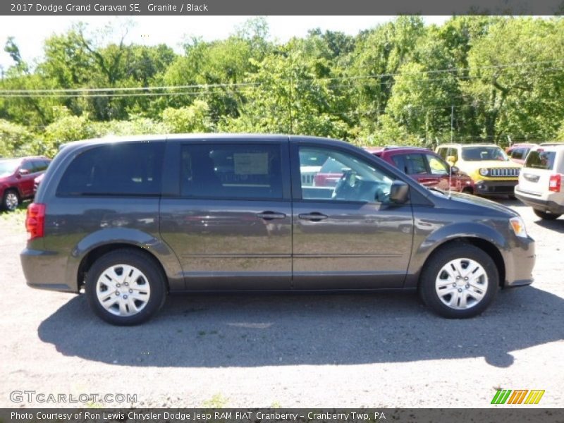 Granite / Black 2017 Dodge Grand Caravan SE