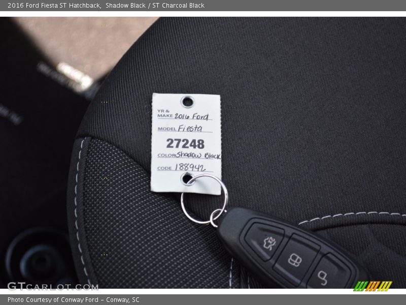 Shadow Black / ST Charcoal Black 2016 Ford Fiesta ST Hatchback