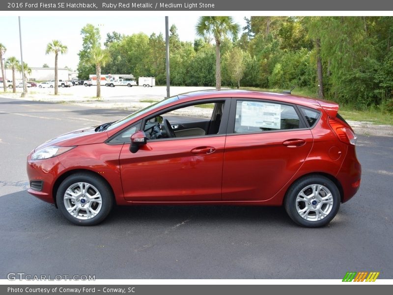 Ruby Red Metallic / Medium Light Stone 2016 Ford Fiesta SE Hatchback