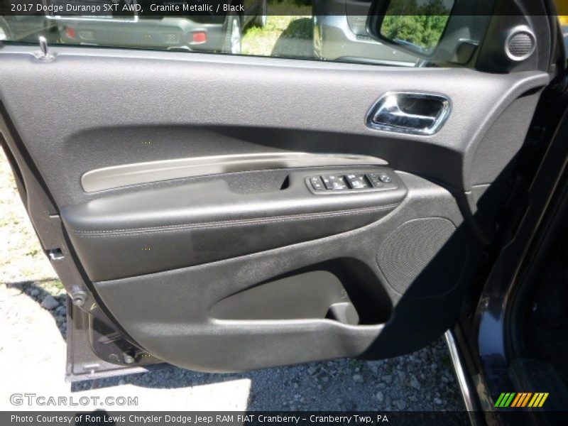 Granite Metallic / Black 2017 Dodge Durango SXT AWD