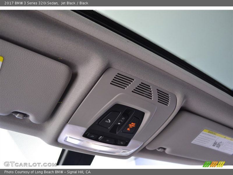 Jet Black / Black 2017 BMW 3 Series 320i Sedan