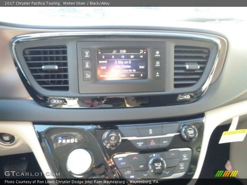 Molten Silver / Black/Alloy 2017 Chrysler Pacifica Touring