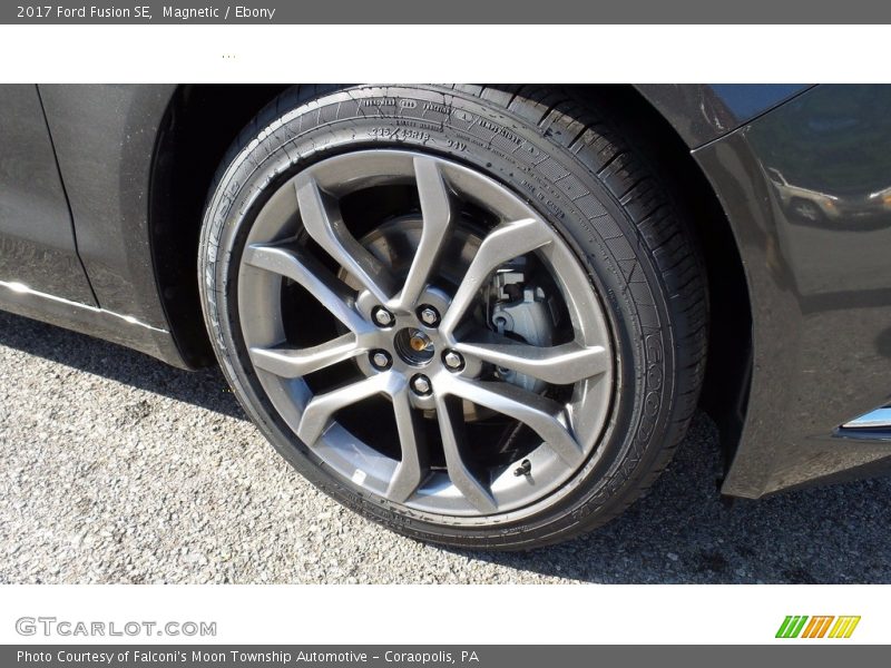 Magnetic / Ebony 2017 Ford Fusion SE
