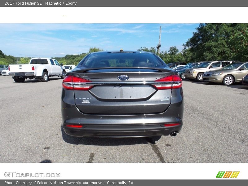 Magnetic / Ebony 2017 Ford Fusion SE