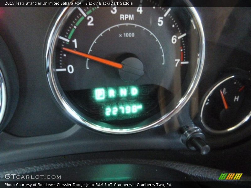 Black / Black/Dark Saddle 2015 Jeep Wrangler Unlimited Sahara 4x4