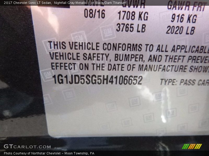 Nightfall Gray Metallic / Jet Black/Dark Titanium 2017 Chevrolet Sonic LT Sedan