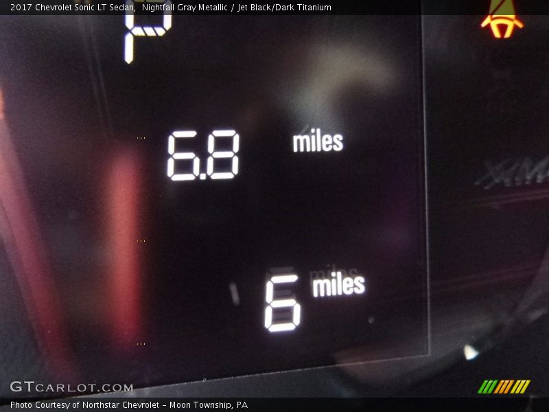 Nightfall Gray Metallic / Jet Black/Dark Titanium 2017 Chevrolet Sonic LT Sedan