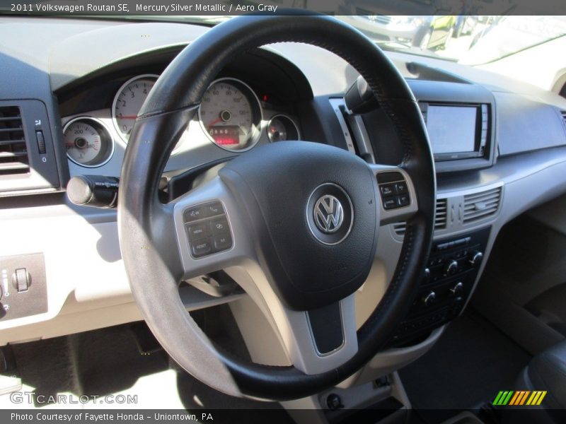 Mercury Silver Metallic / Aero Gray 2011 Volkswagen Routan SE