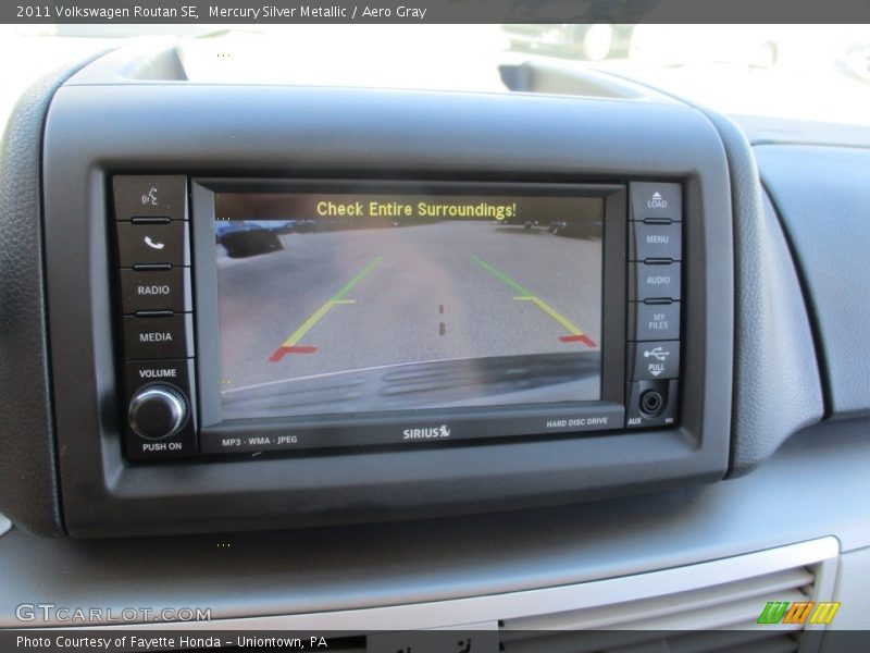 Mercury Silver Metallic / Aero Gray 2011 Volkswagen Routan SE