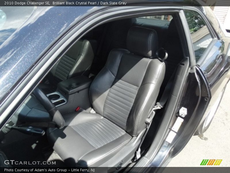 Brilliant Black Crystal Pearl / Dark Slate Gray 2010 Dodge Challenger SE