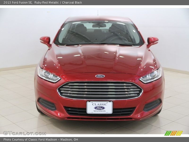 Ruby Red Metallic / Charcoal Black 2013 Ford Fusion SE