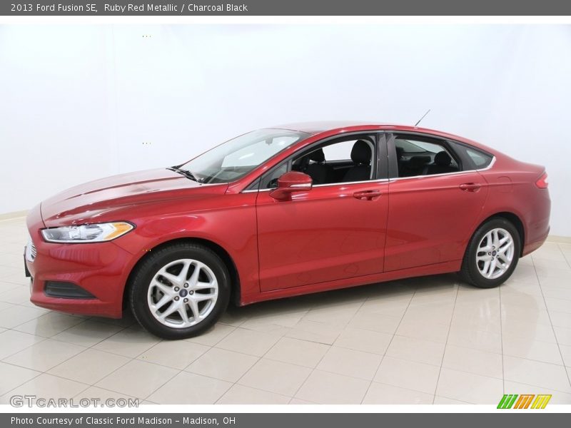 Ruby Red Metallic / Charcoal Black 2013 Ford Fusion SE