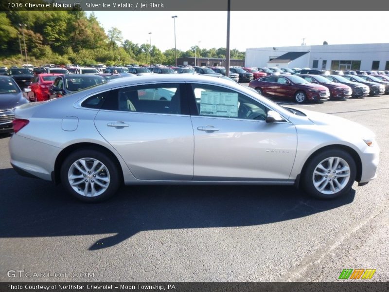 Silver Ice Metallic / Jet Black 2016 Chevrolet Malibu LT