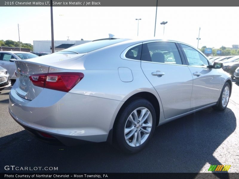 Silver Ice Metallic / Jet Black 2016 Chevrolet Malibu LT