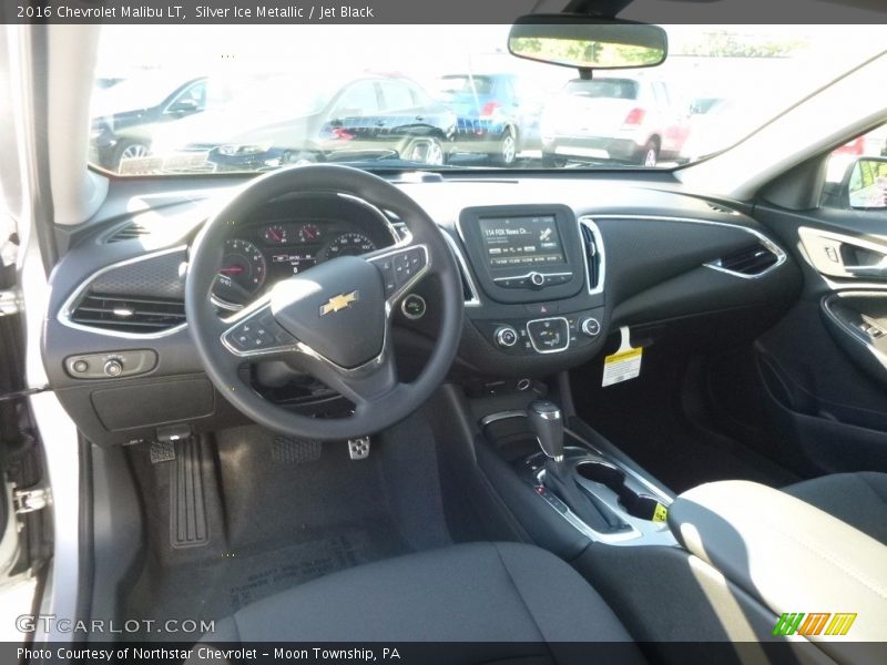 Silver Ice Metallic / Jet Black 2016 Chevrolet Malibu LT