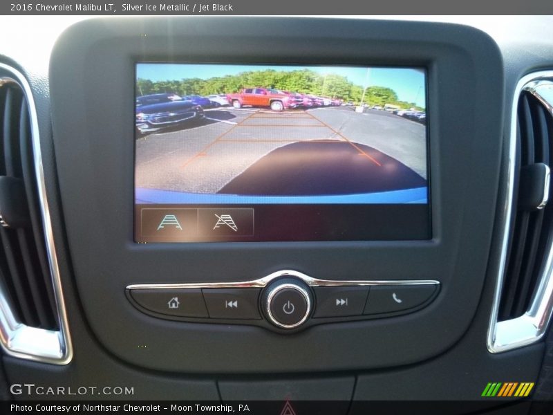 Silver Ice Metallic / Jet Black 2016 Chevrolet Malibu LT