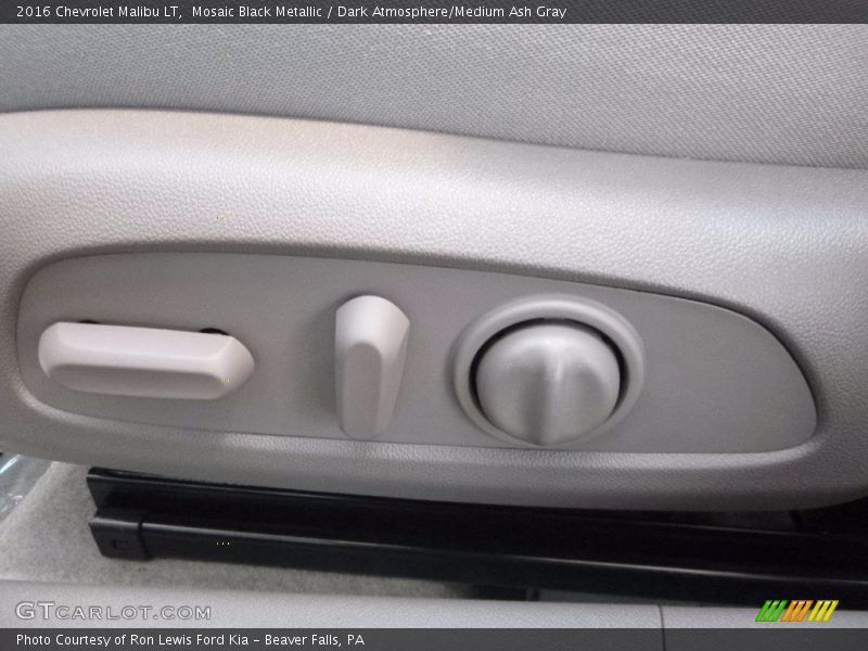 Mosaic Black Metallic / Dark Atmosphere/Medium Ash Gray 2016 Chevrolet Malibu LT
