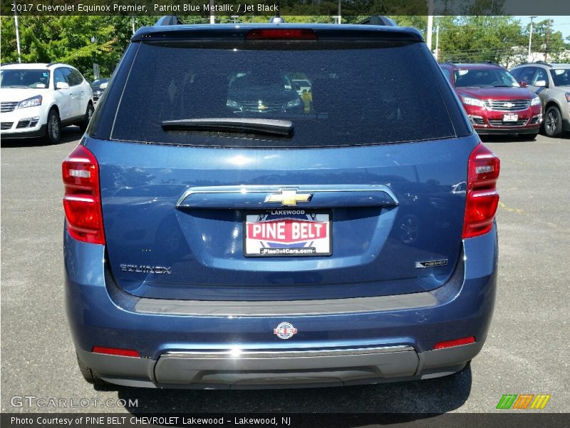 Patriot Blue Metallic / Jet Black 2017 Chevrolet Equinox Premier