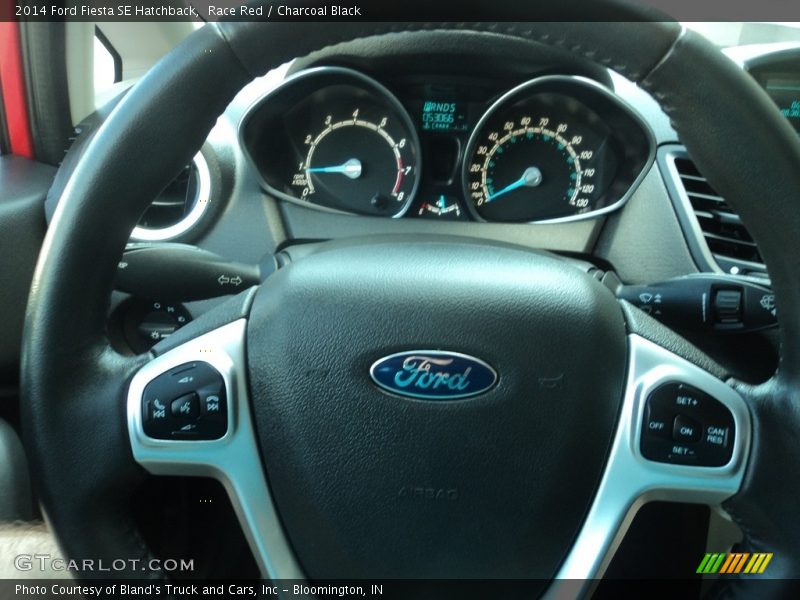 Race Red / Charcoal Black 2014 Ford Fiesta SE Hatchback