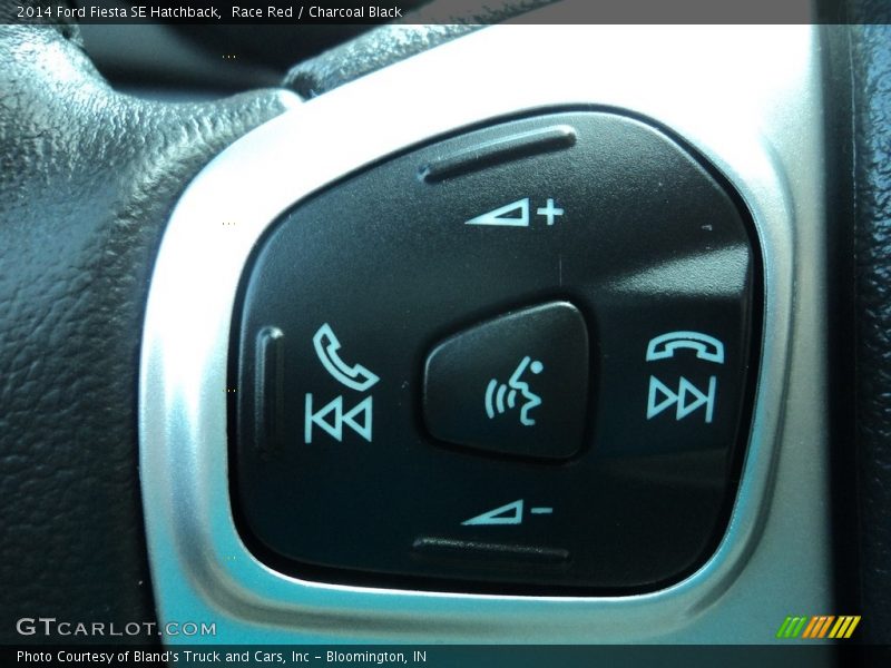 Race Red / Charcoal Black 2014 Ford Fiesta SE Hatchback