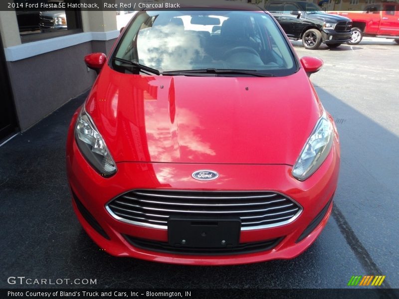 Race Red / Charcoal Black 2014 Ford Fiesta SE Hatchback