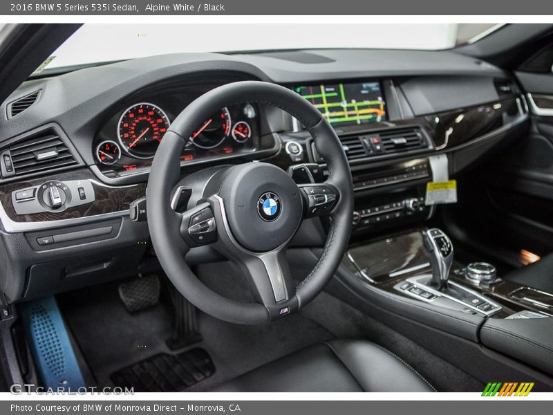 Alpine White / Black 2016 BMW 5 Series 535i Sedan