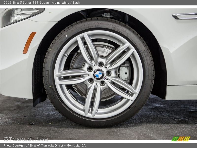 Alpine White / Black 2016 BMW 5 Series 535i Sedan