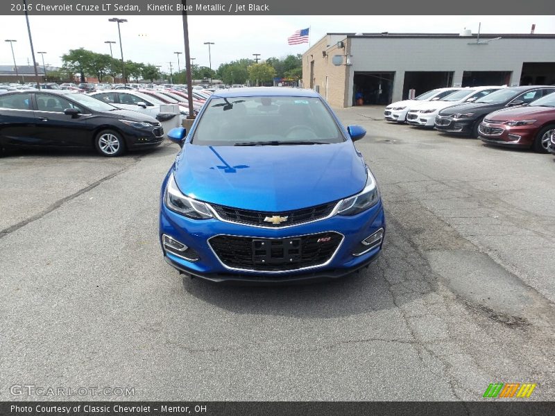 Kinetic Blue Metallic / Jet Black 2016 Chevrolet Cruze LT Sedan