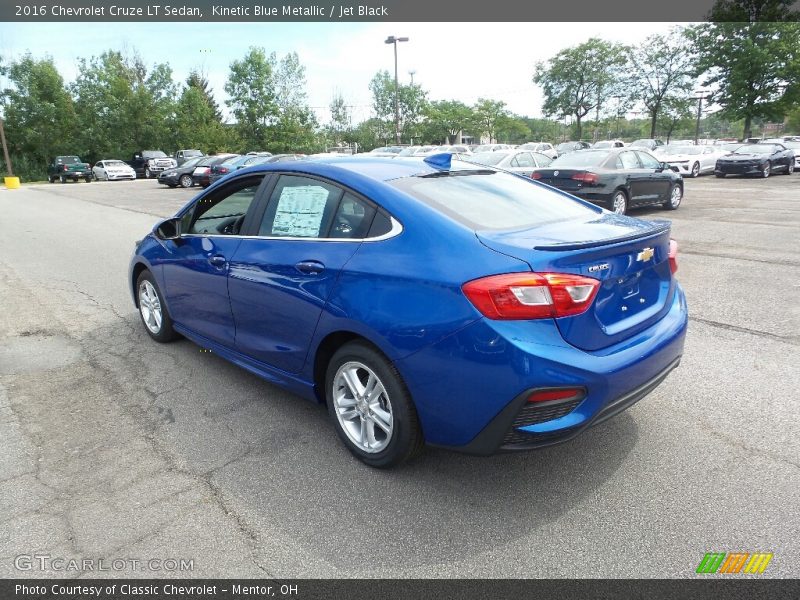 Kinetic Blue Metallic / Jet Black 2016 Chevrolet Cruze LT Sedan