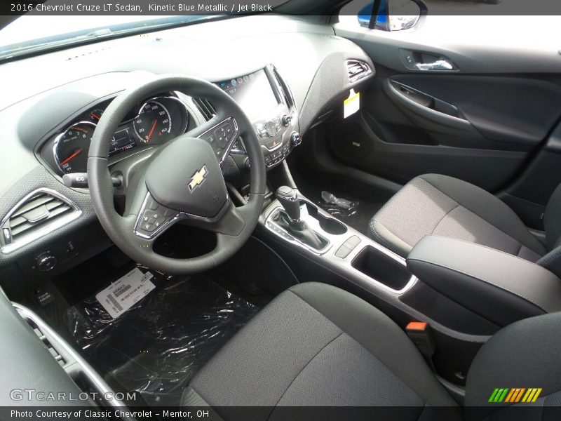 Kinetic Blue Metallic / Jet Black 2016 Chevrolet Cruze LT Sedan