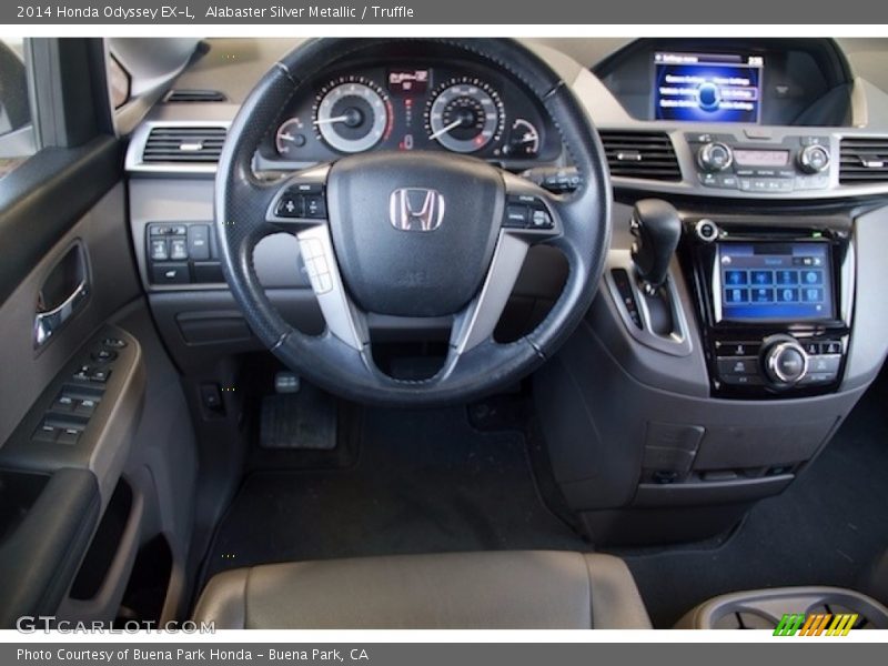 Alabaster Silver Metallic / Truffle 2014 Honda Odyssey EX-L