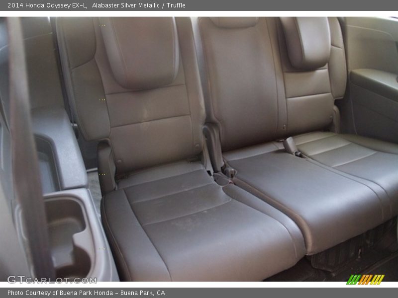Alabaster Silver Metallic / Truffle 2014 Honda Odyssey EX-L