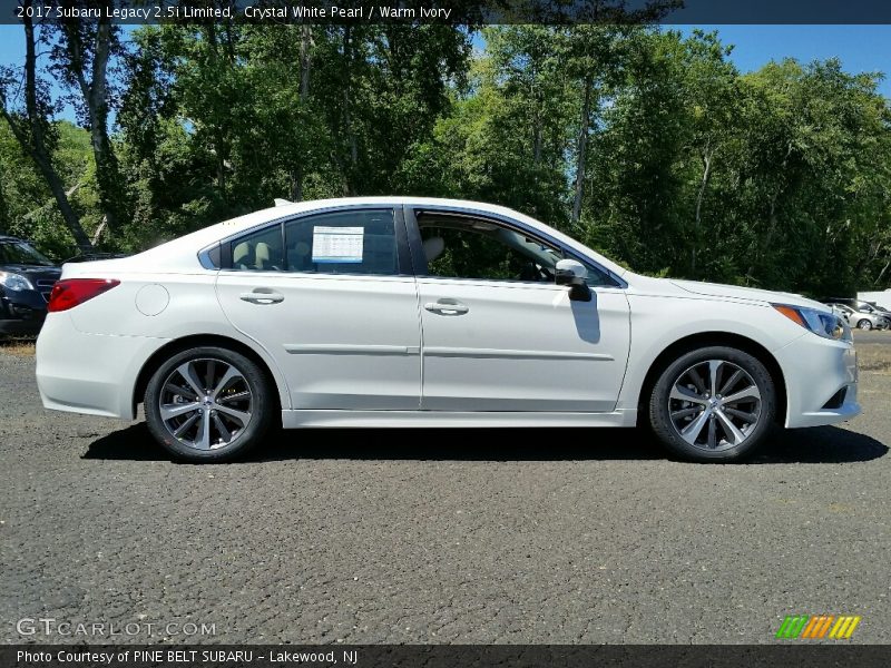  2017 Legacy 2.5i Limited Crystal White Pearl